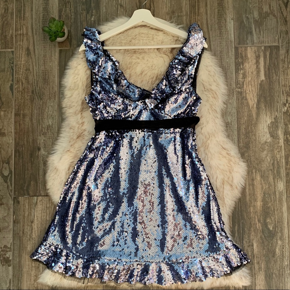 FREE PEOPLE | NWT Siren Sequin Dress Size 8 - Picture 4 of 10